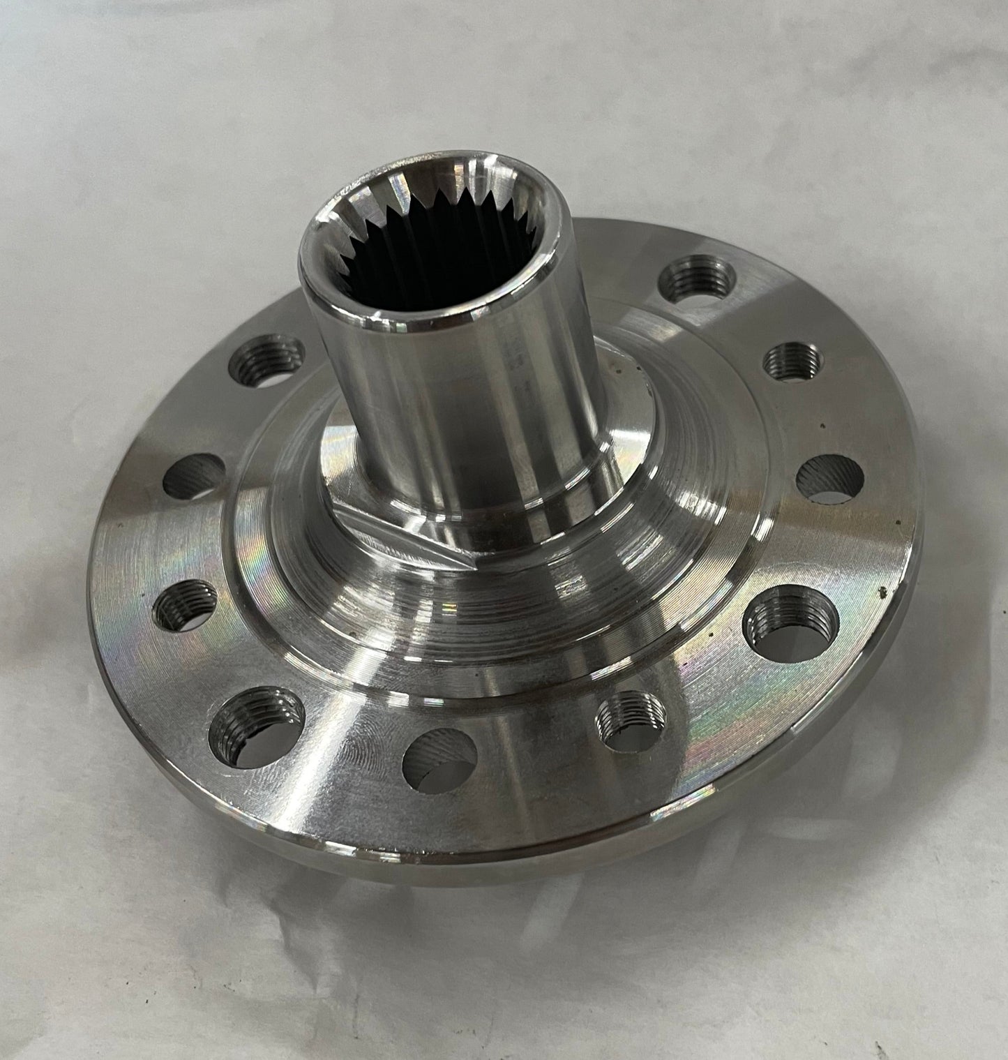 WHEEL FLANGE WITH 22 TOOTH SPLINES - 0200422