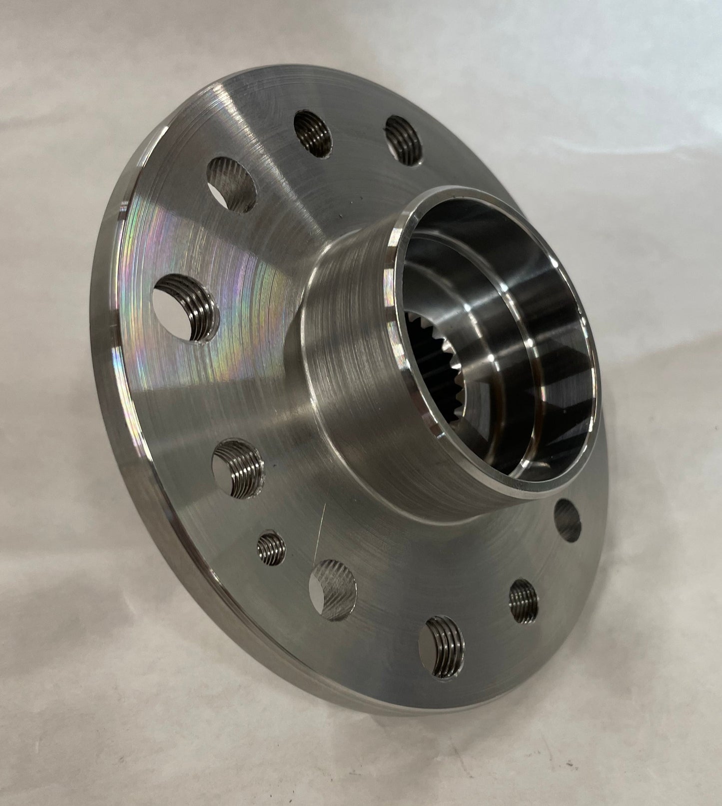 WHEEL FLANGE WITH 22 TOOTH SPLINES - 0200422
